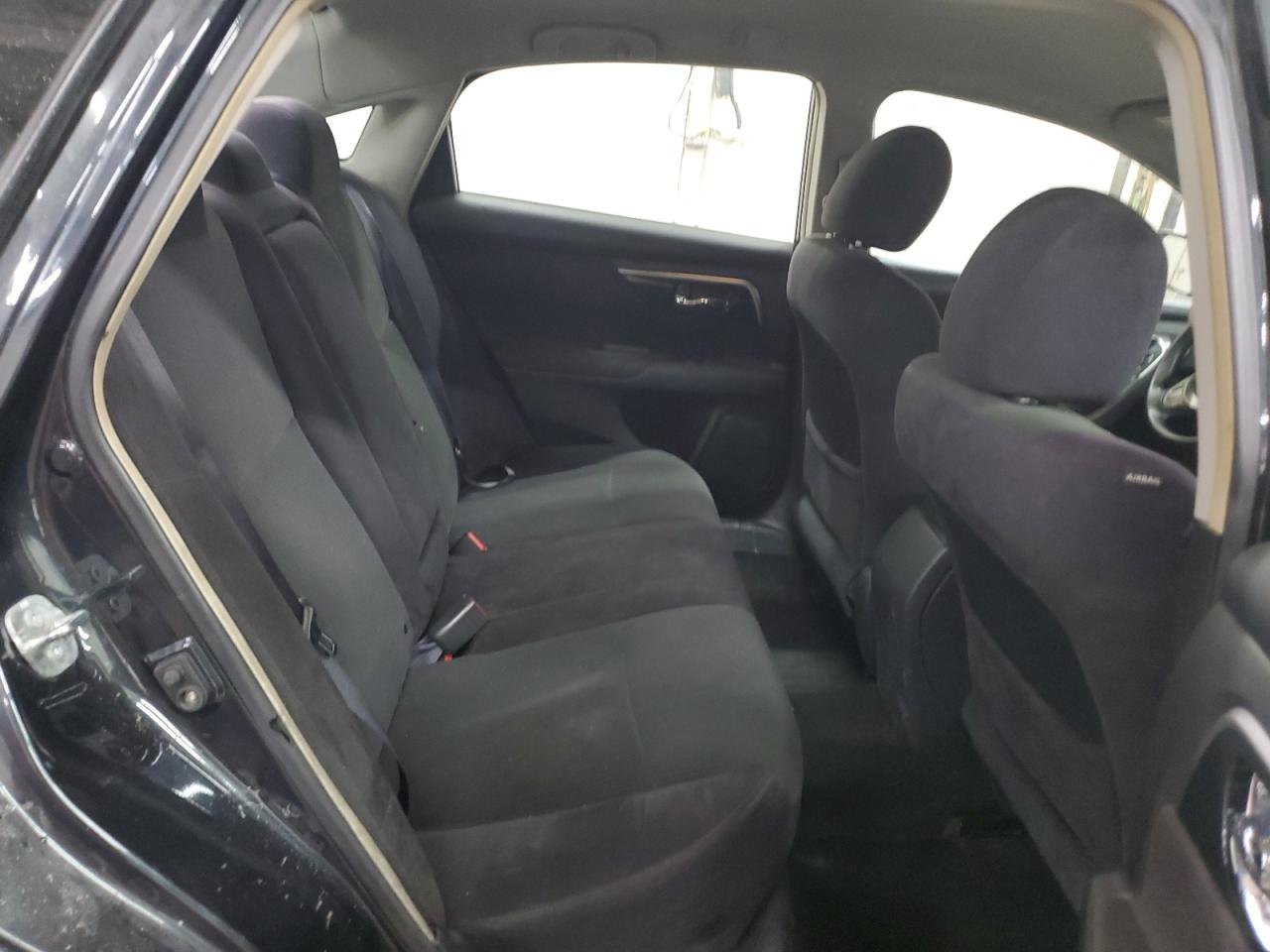 2013 Nissan Altima - Image 10