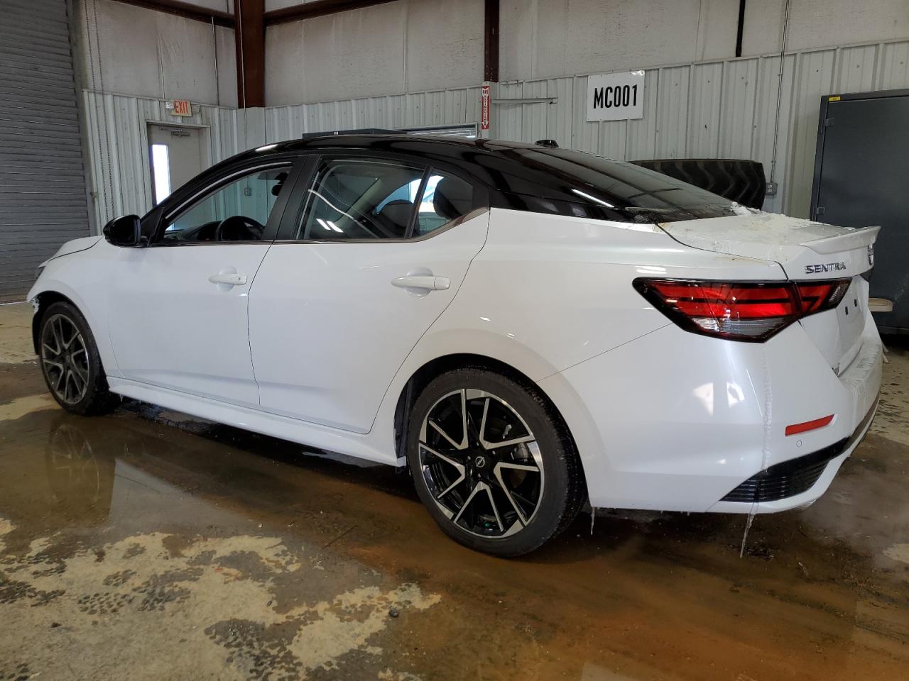 2024 Nissan Sentra - Image 2
