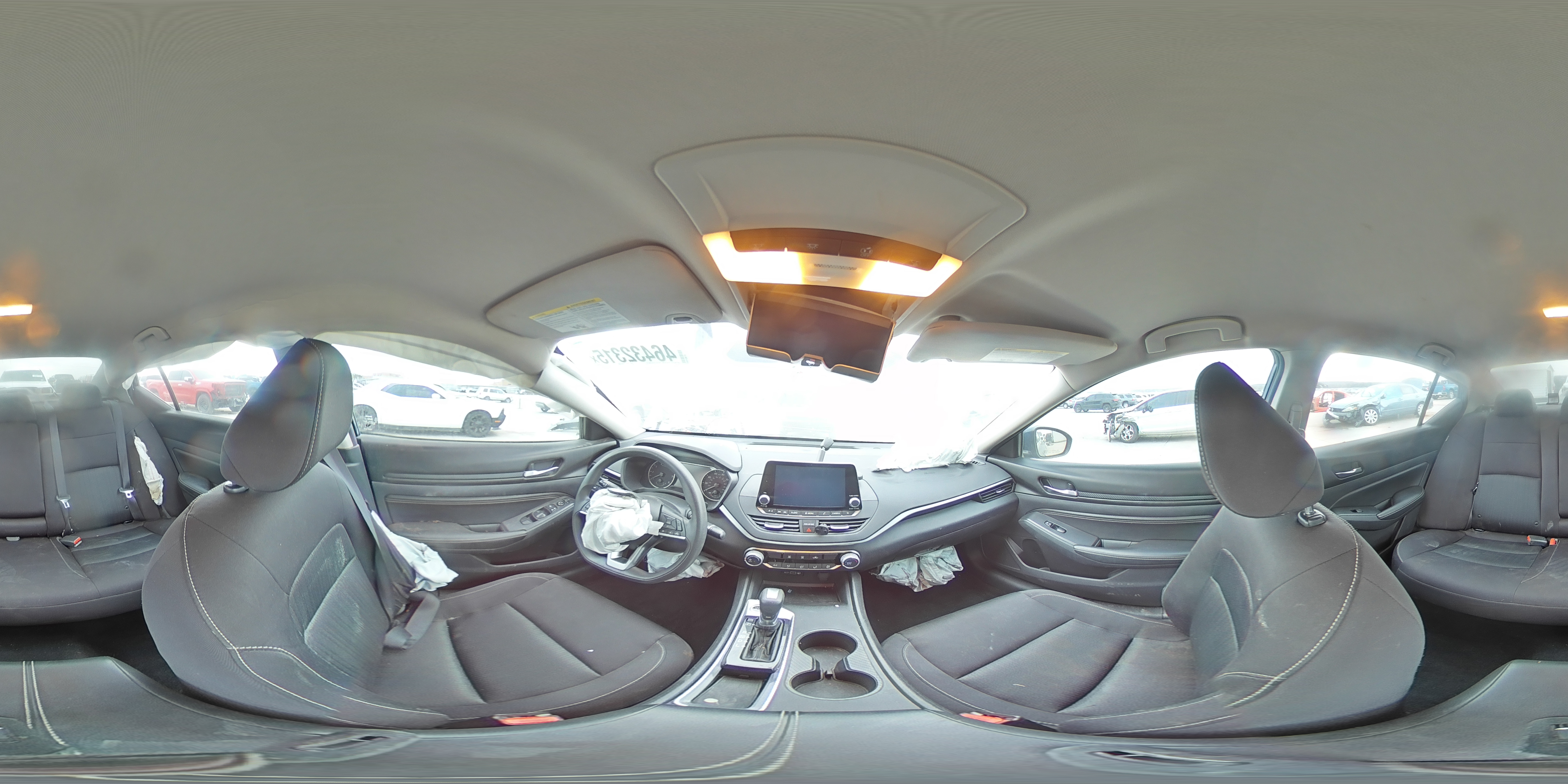 2020 Nissan Altima - Image 15