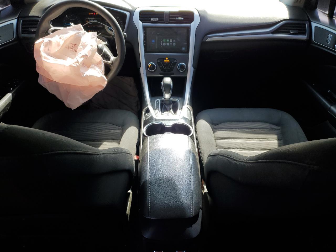2016 Ford Fusion - Image 8