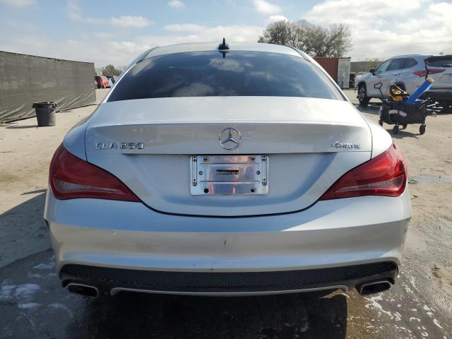  MERCEDES-BENZ CLA-CLASS 2014 Srebrny
