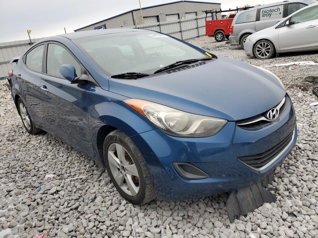 2013 Hyundai Elantra - Image 4