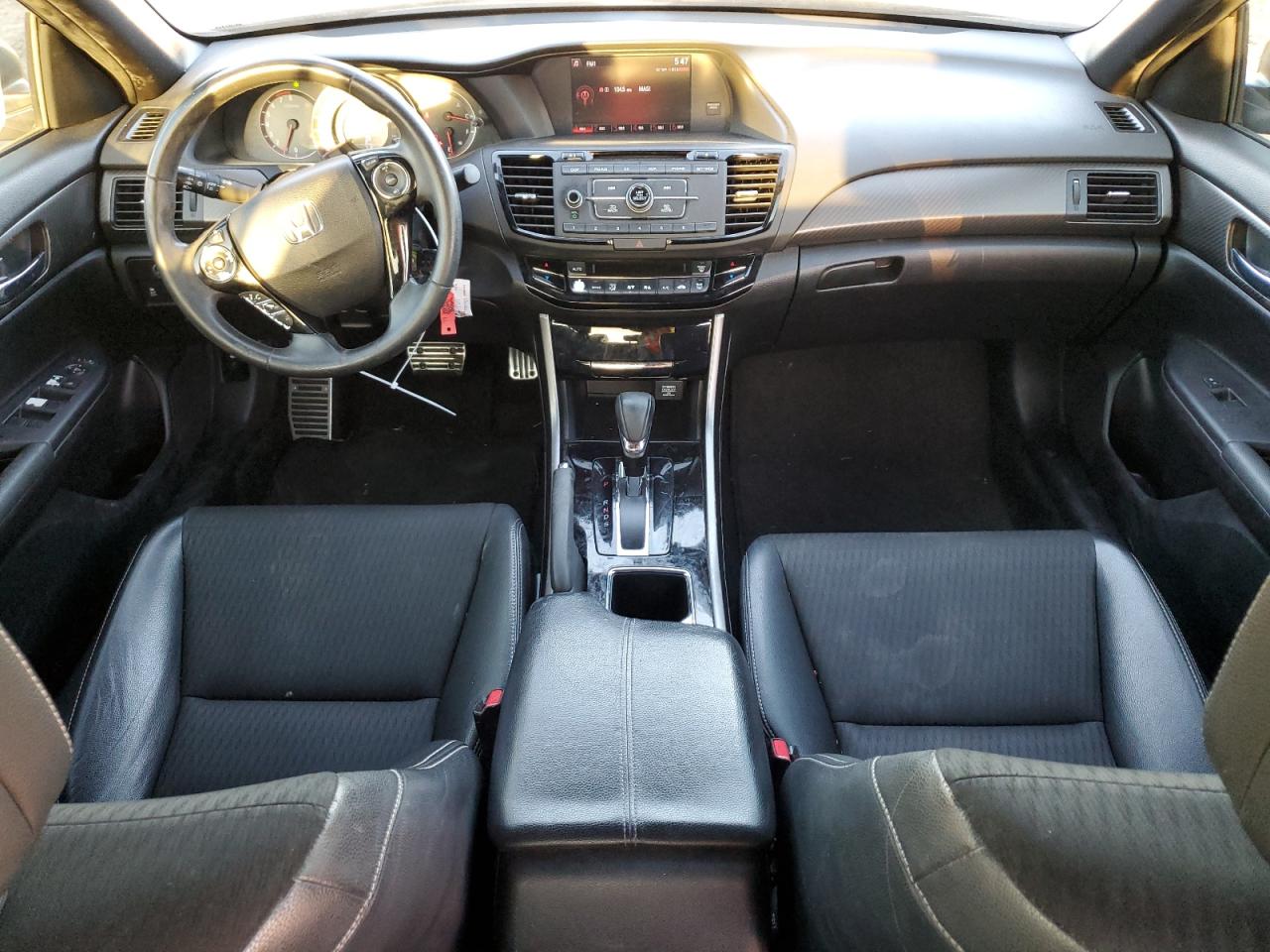 1HGCR2F56HA244227 HONDA ACCORD 2017