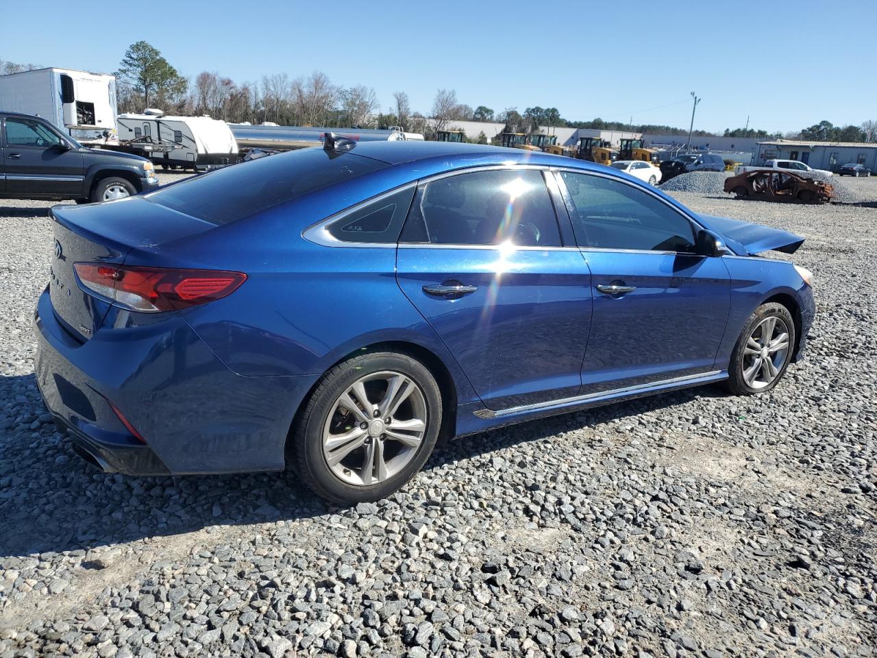 2018 Hyundai Sonata - Image 3