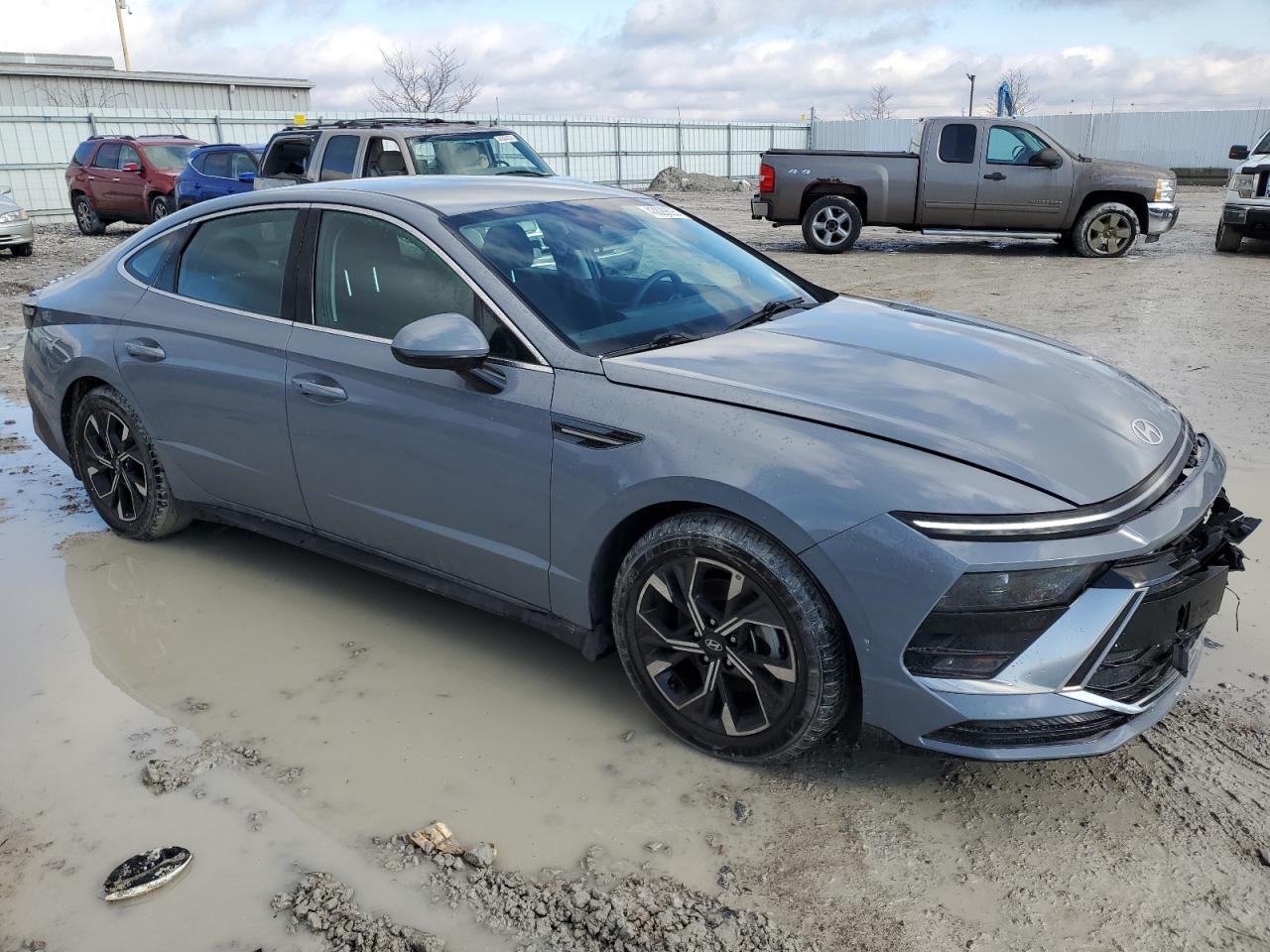2024 Hyundai Sonata - Image 4