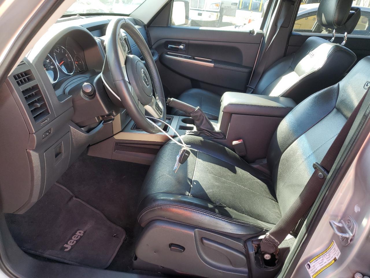 2012 Jeep Liberty (North America) - Image 7
