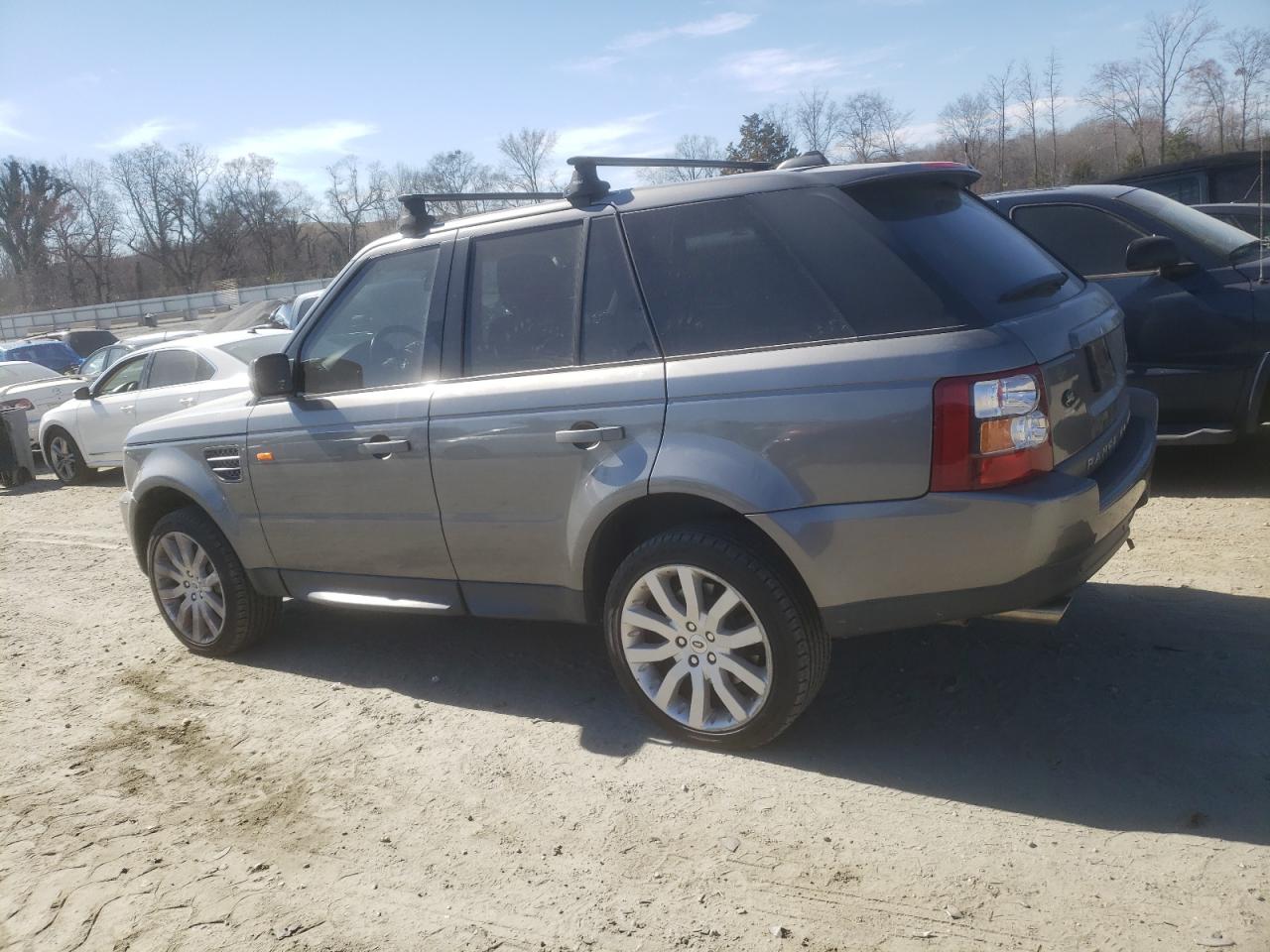 2008 Land Rover Range Rover - Image 2