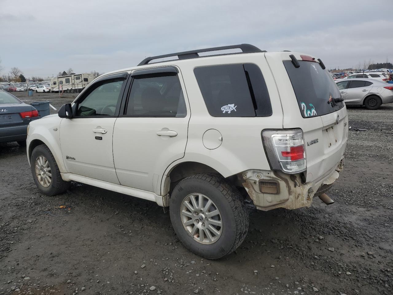 2009 Mercury Mariner - Image 2