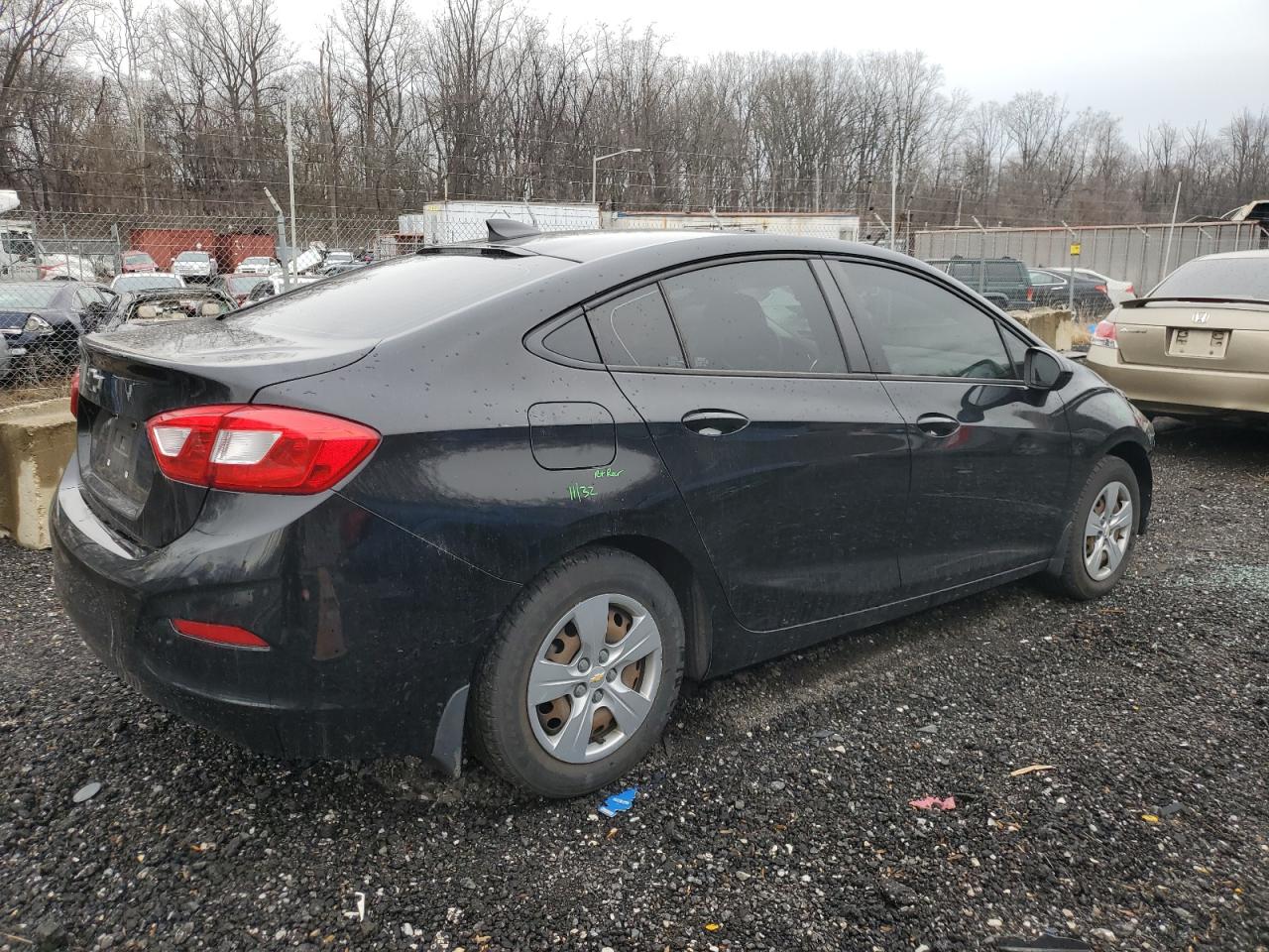2017 Chevrolet Cruze - Image 3
