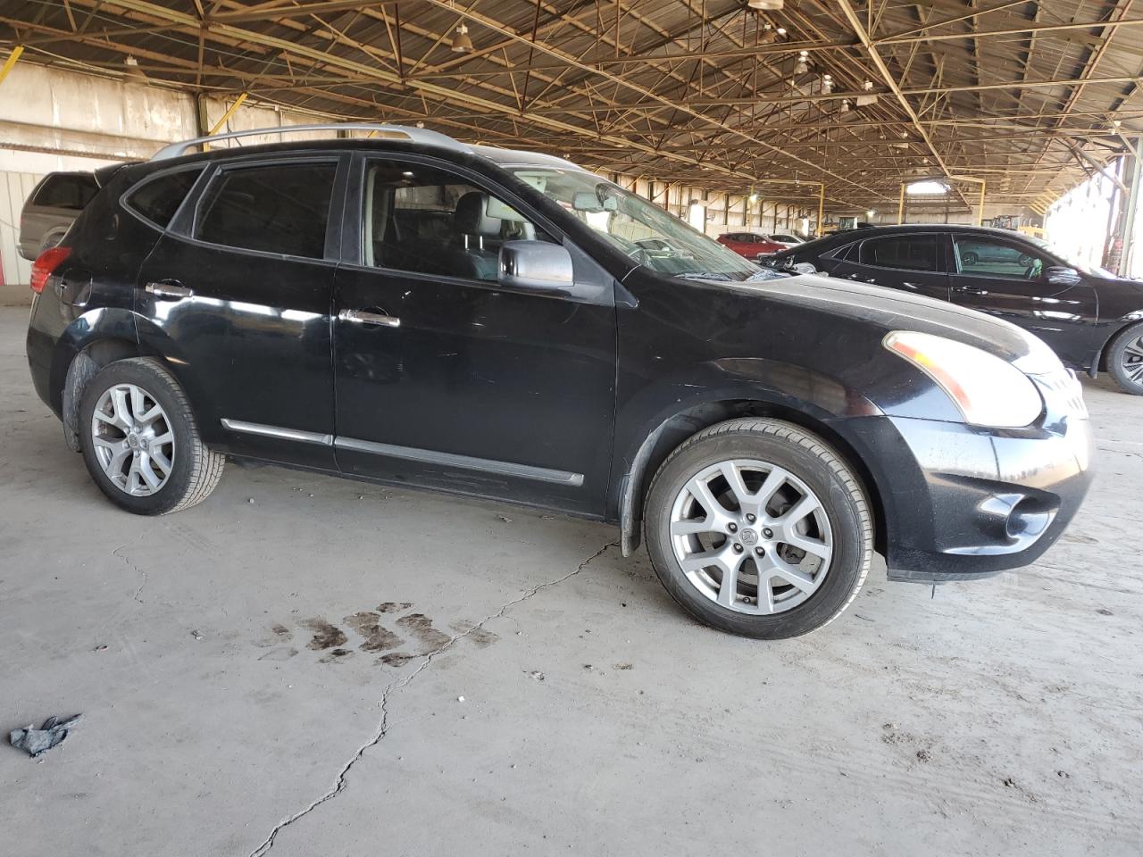 2011 Nissan Rogue - Image 4