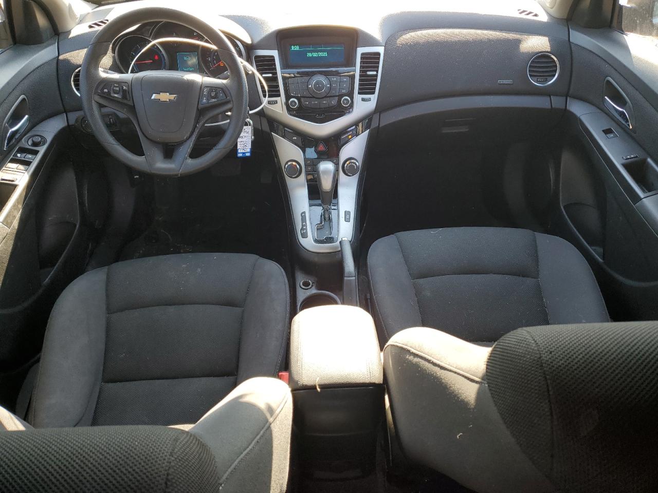2015 Chevrolet Cruze - Image 8