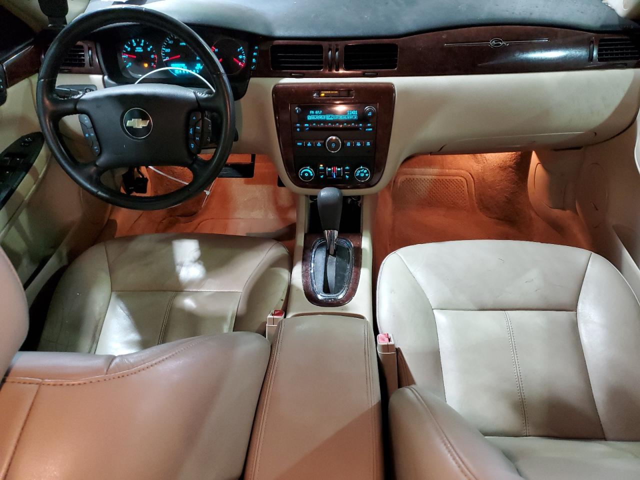 2009 Chevrolet Impala - Image 8