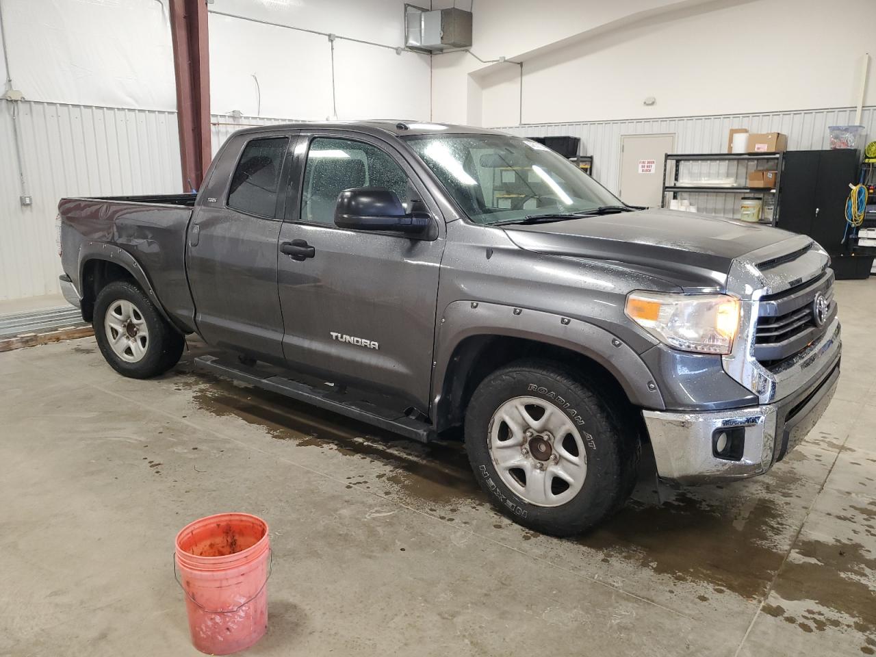 2014 Toyota Tundra - Image 4