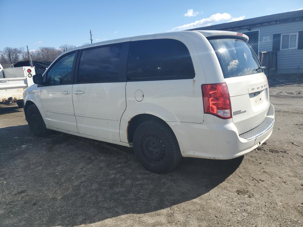2012 Dodge Caravan - Image 2