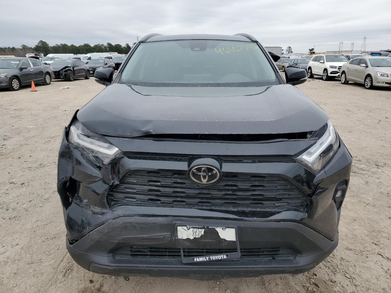 2023 Toyota RAV 4 - Image 5