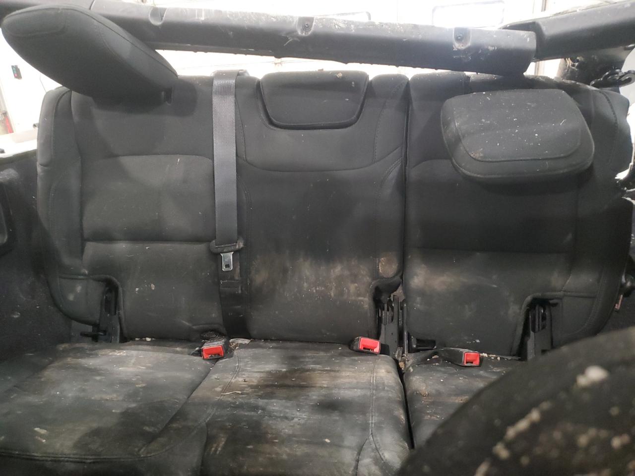 2020 Jeep Wrangler - Image 10