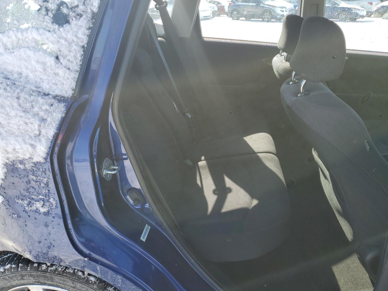 2012 Honda Fit - Image 10