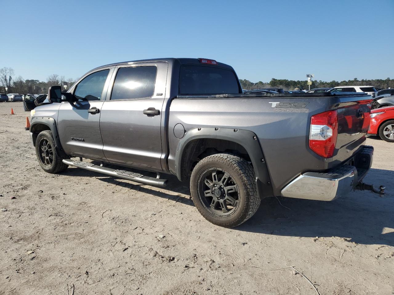 2017 Toyota Tundra - Image 2