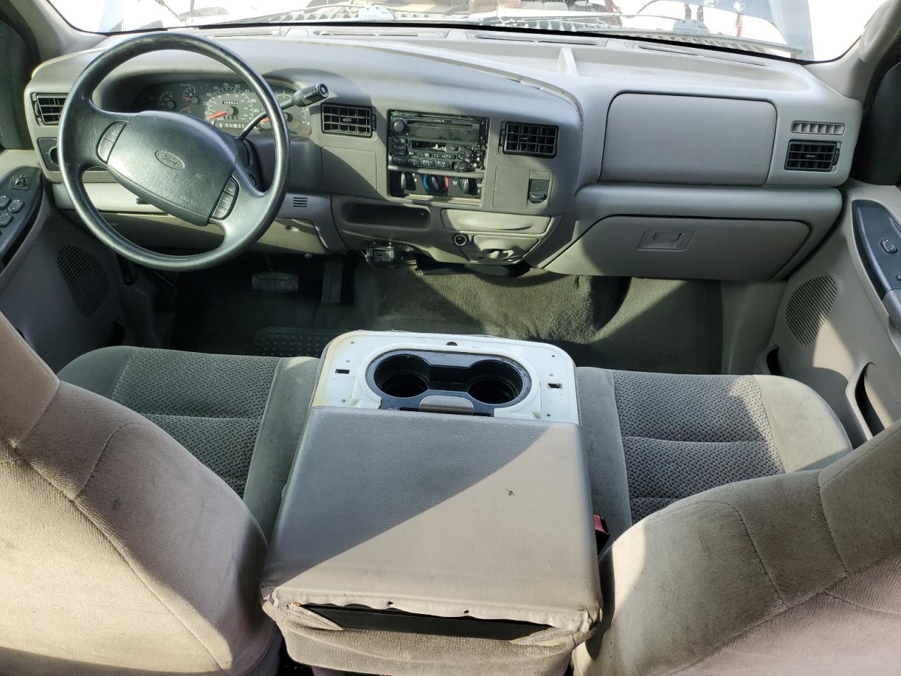 2001 Ford F250 - Image 8