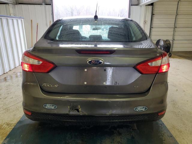 Sedans FORD FOCUS 2014 Gray