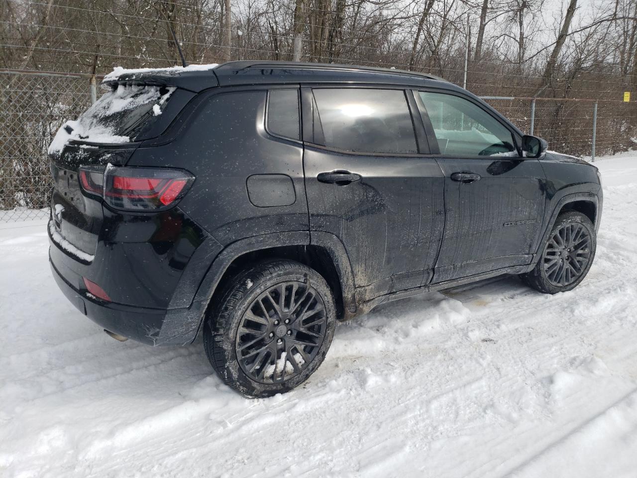 2022 Jeep Compass - Image 3