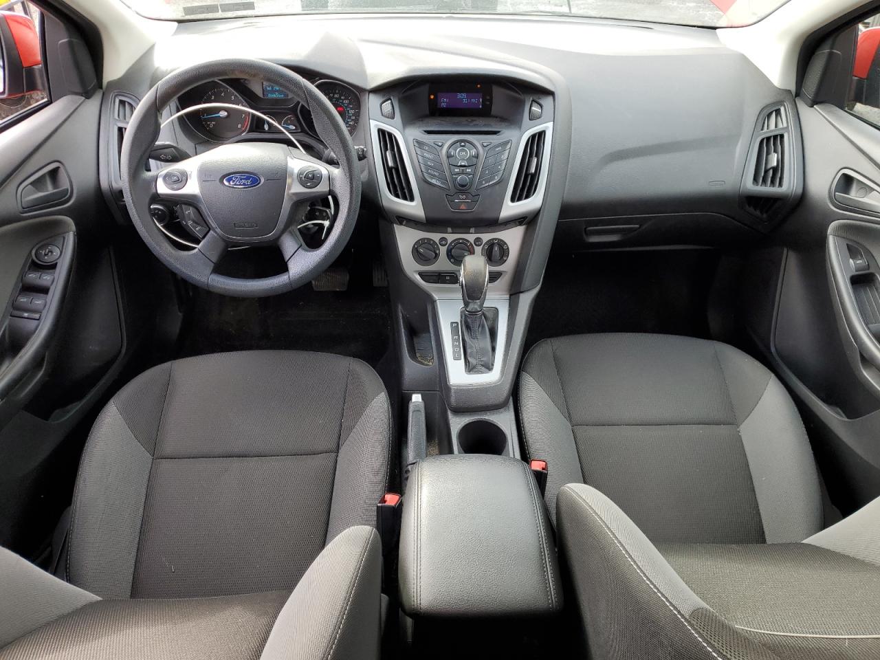 2012 Ford Focus - Image 8