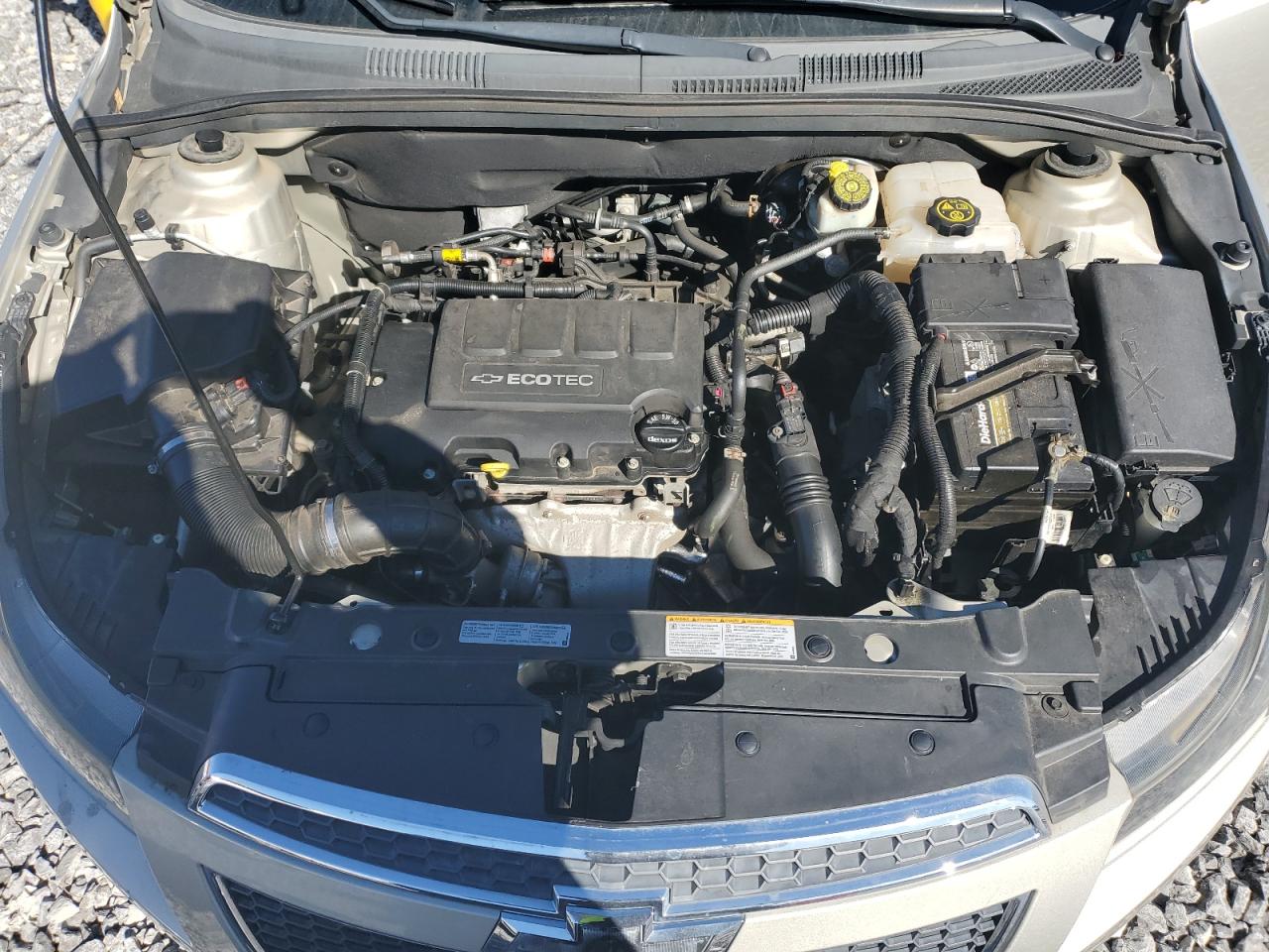2014 Chevrolet Cruze - Image 11