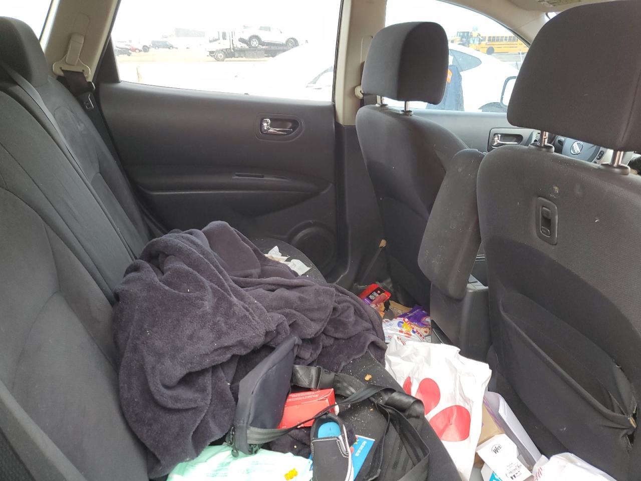 2010 Nissan Rogue - Image 11