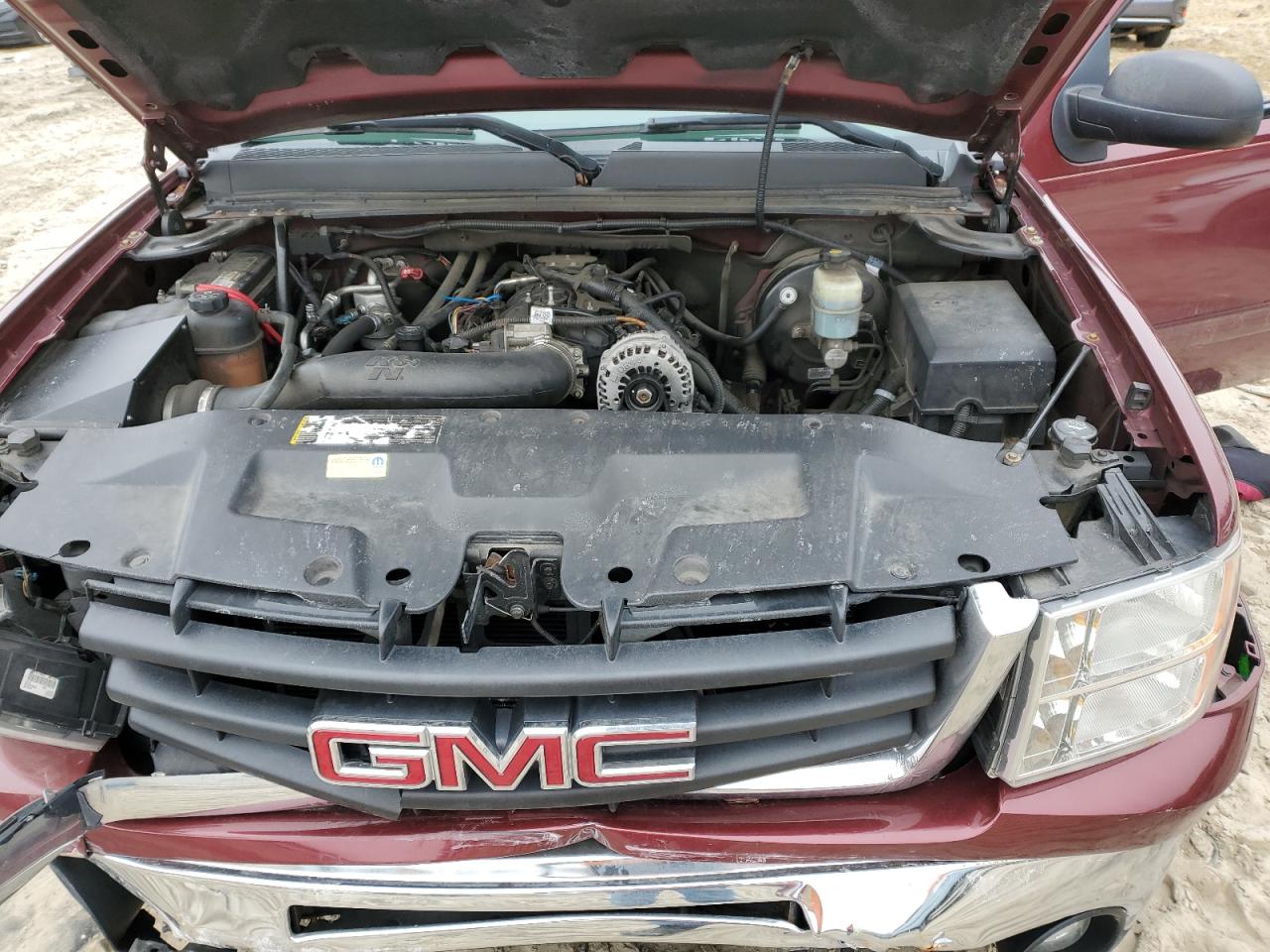 2009 GMC Sierra - Image 13