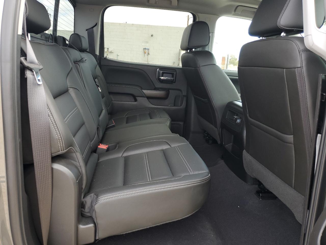 2018 GMC Sierra - Image 11