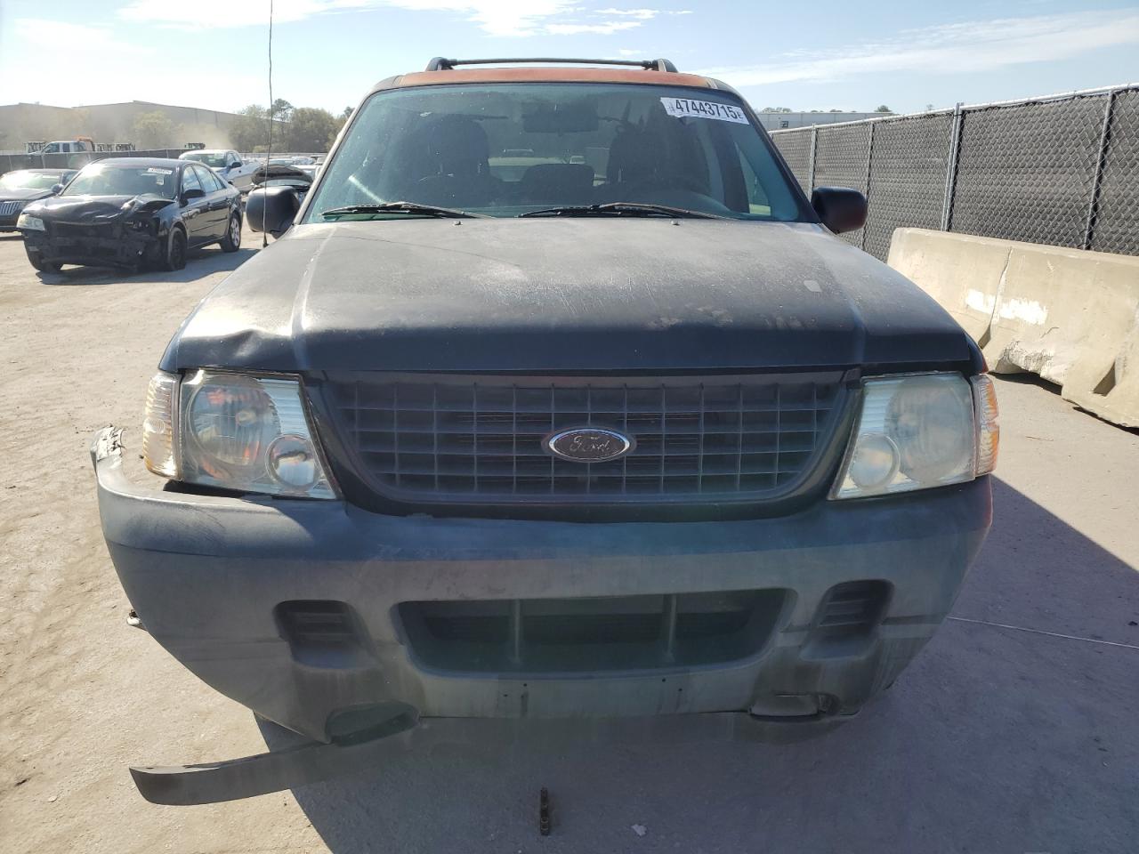 2005 Ford Explorer - Image 5