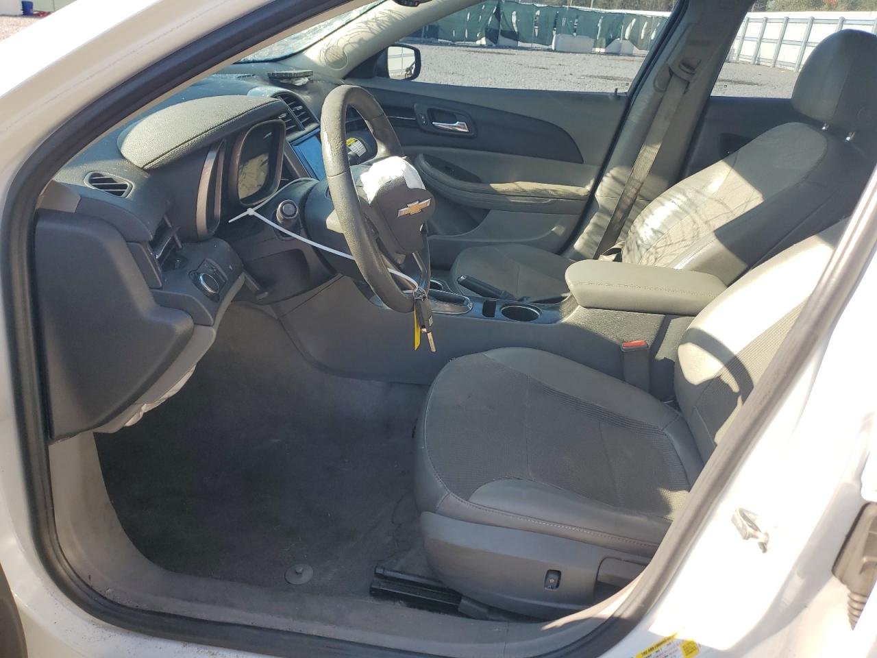 2015 Chevrolet Malibu - Image 7