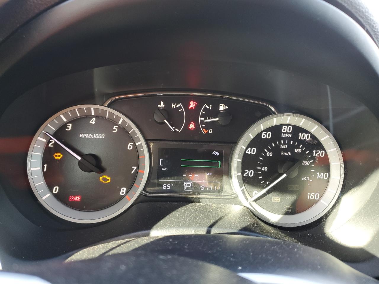2015 Nissan Sentra - Image 9