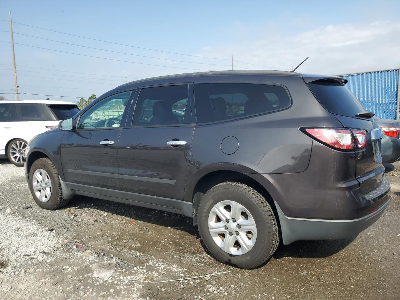 2015 Chevrolet Traverse - Image 2