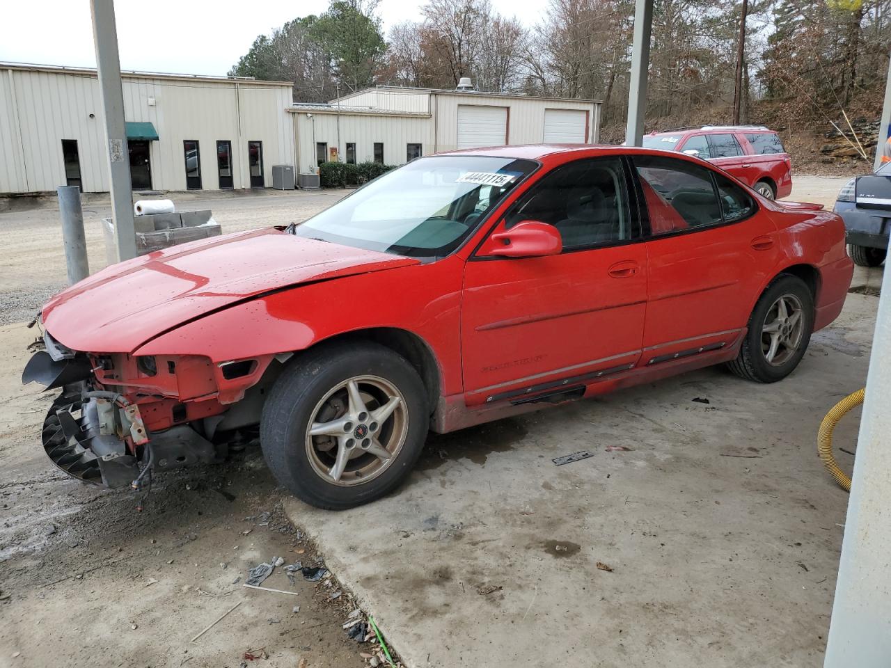 2001 Pontiac Grand Prix - Image 1