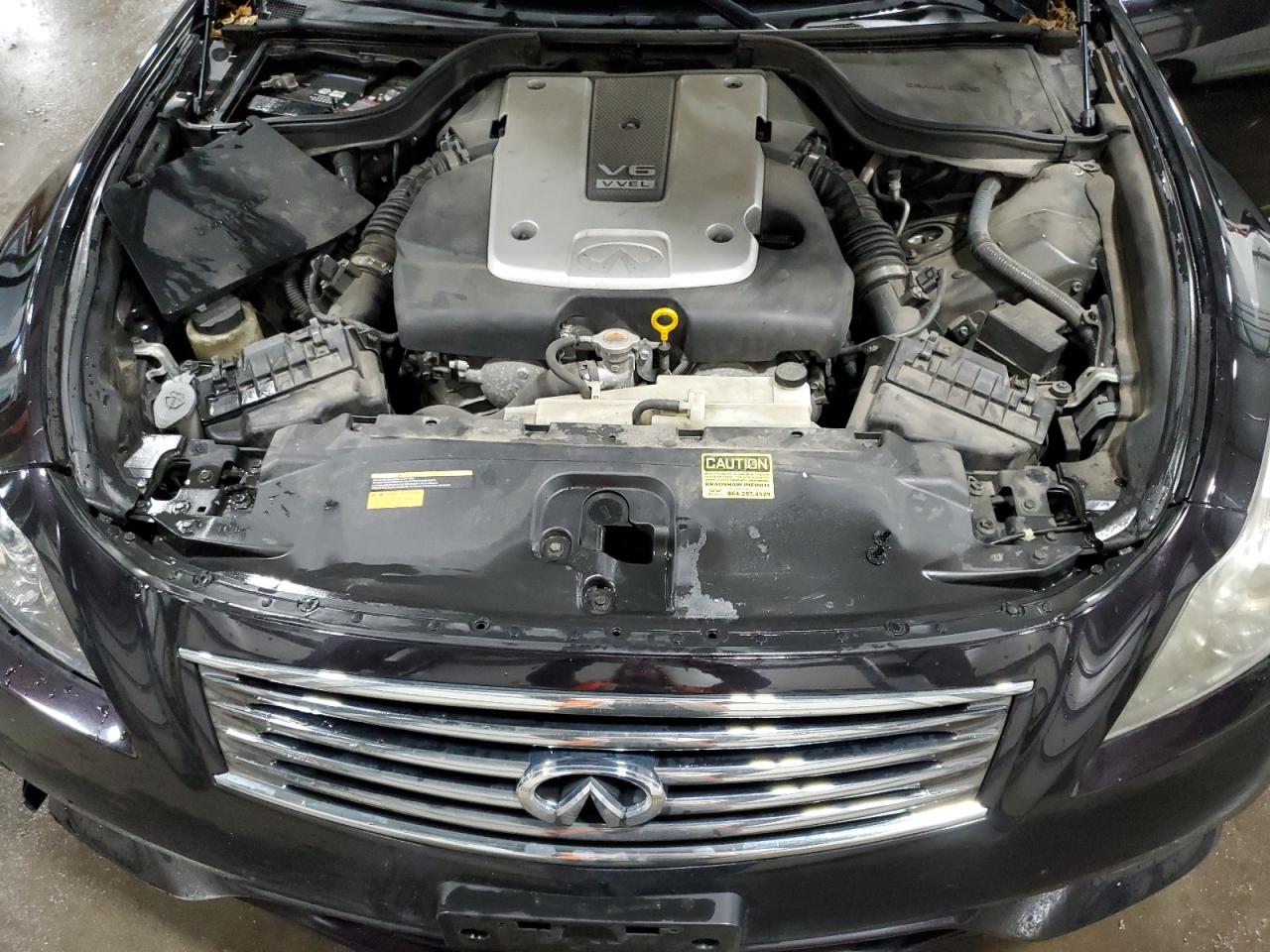 2012 Infiniti G - Image 12