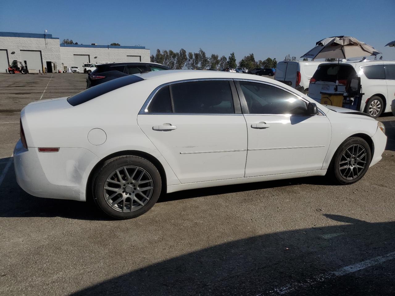 2010 Chevrolet Malibu - Image 3