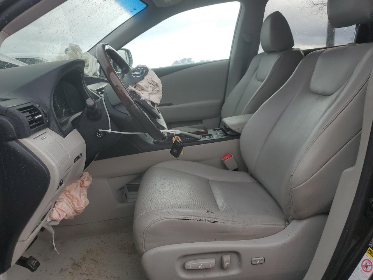 2011 Lexus RX - Image 7