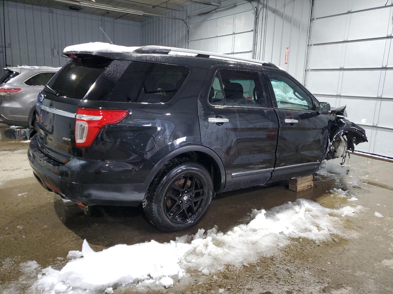2015 Ford Explorer - Image 3
