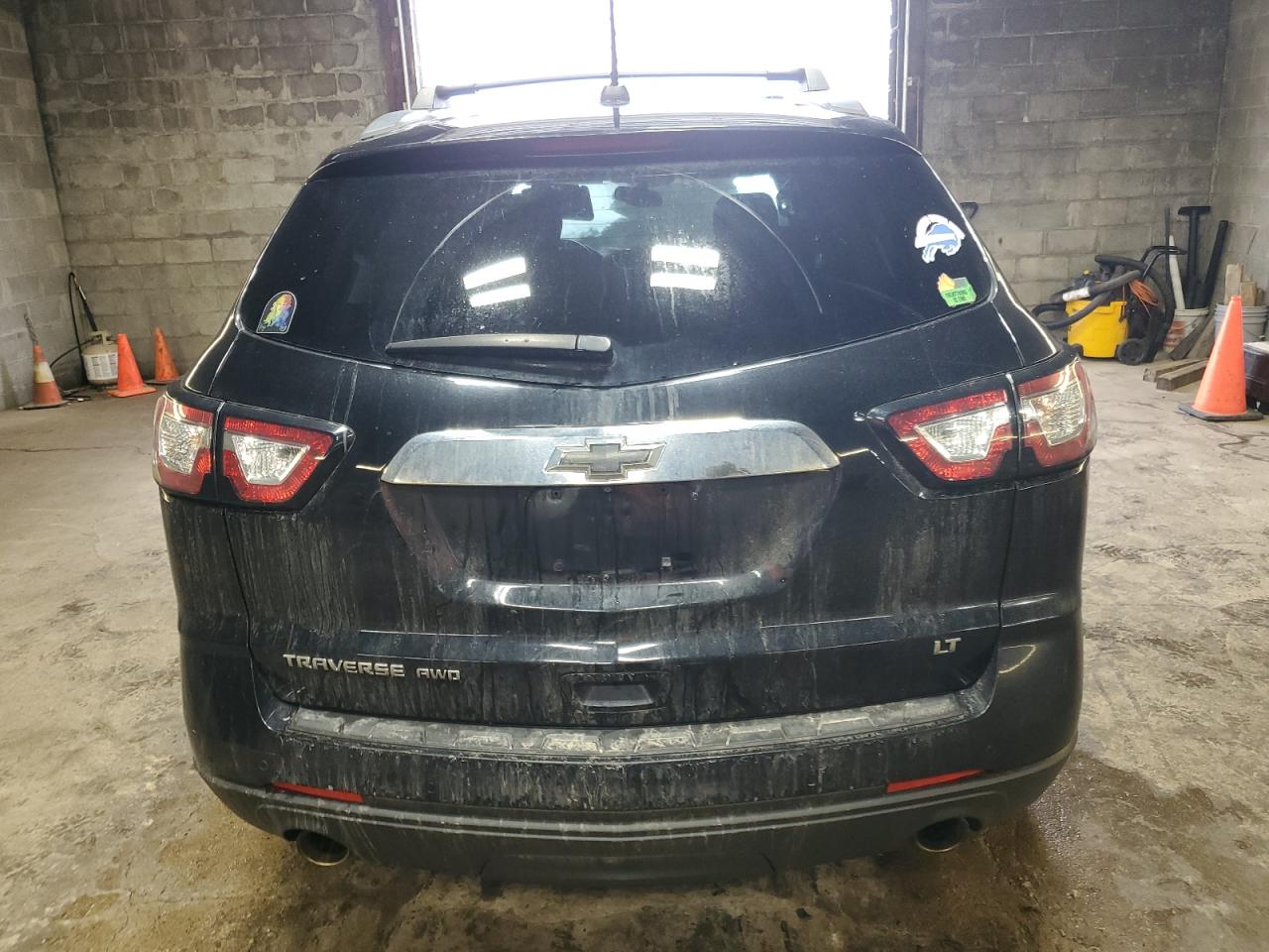 2017 Chevrolet Traverse - Image 6