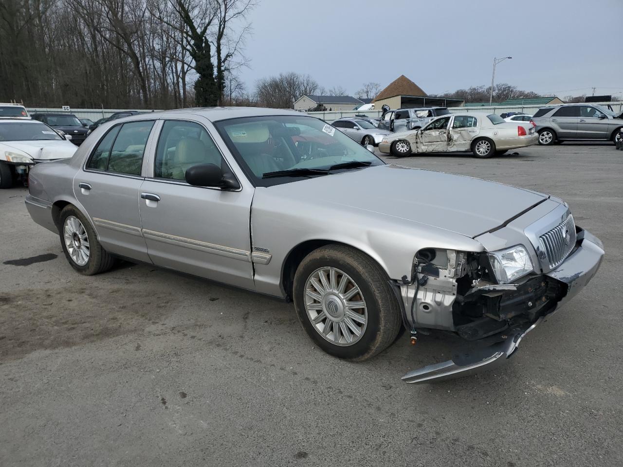 2009 Mercury Grand Marquis - Image 4