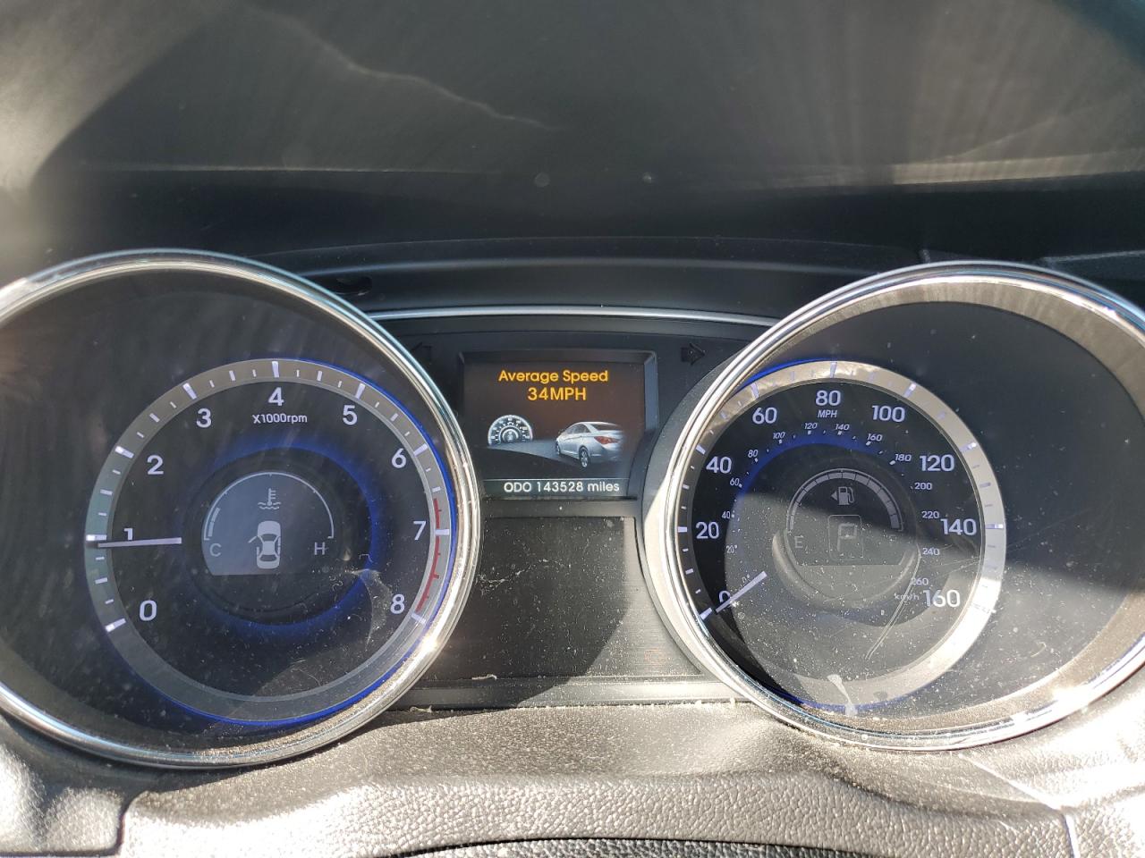 2014 Hyundai Sonata - Image 9