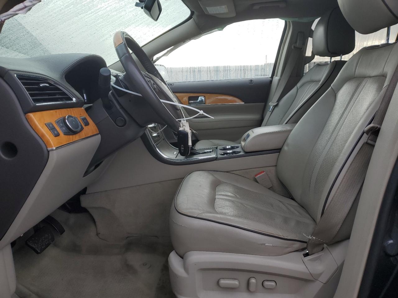 2013 Lincoln MKX - Image 7
