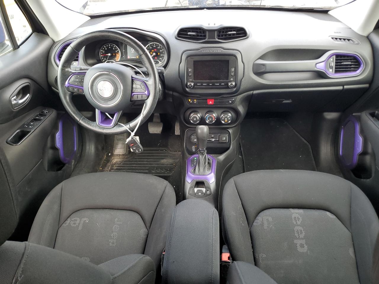 2016 Jeep Renegade - Image 8