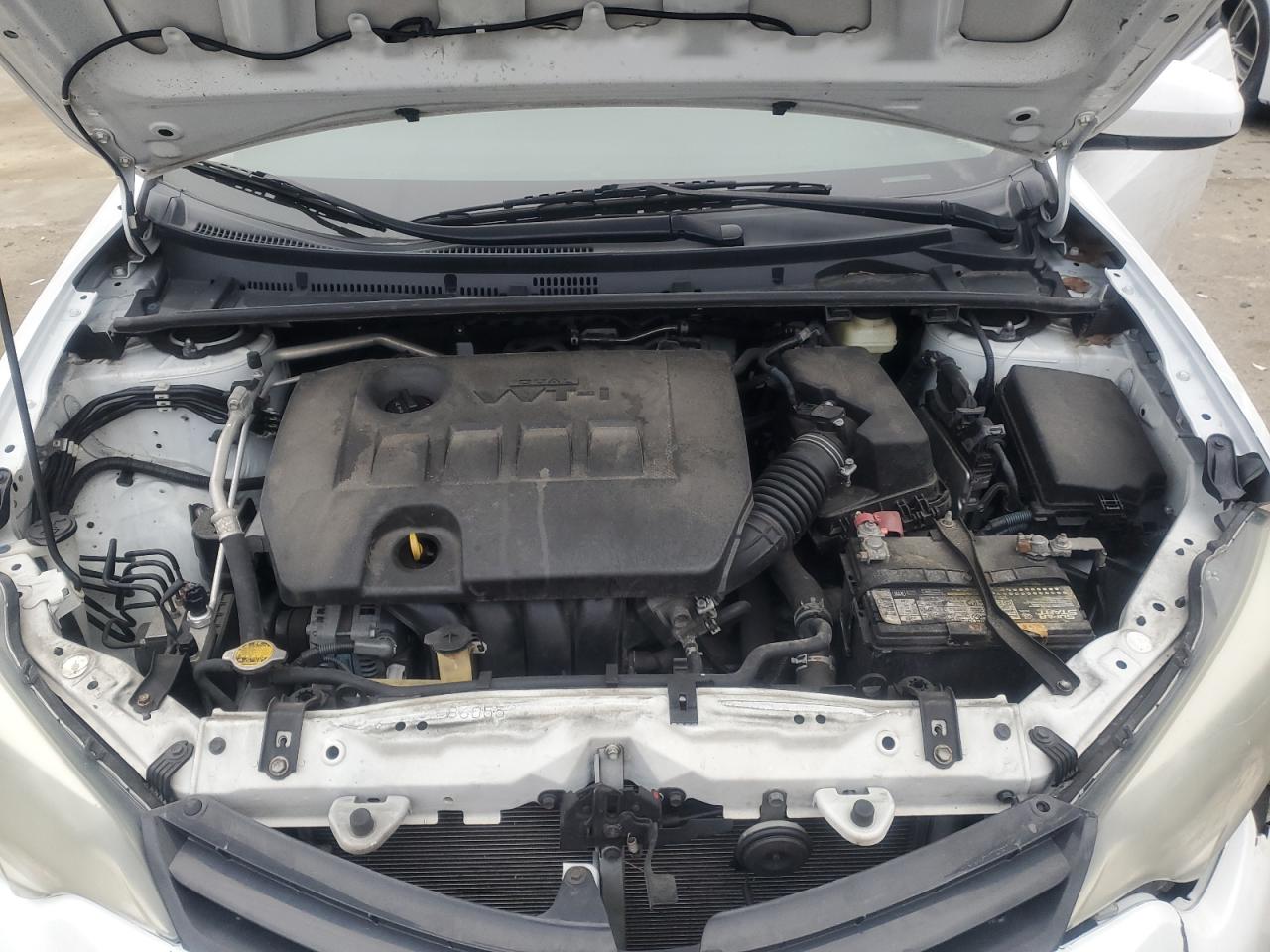 2015 Toyota Corolla - Image 13