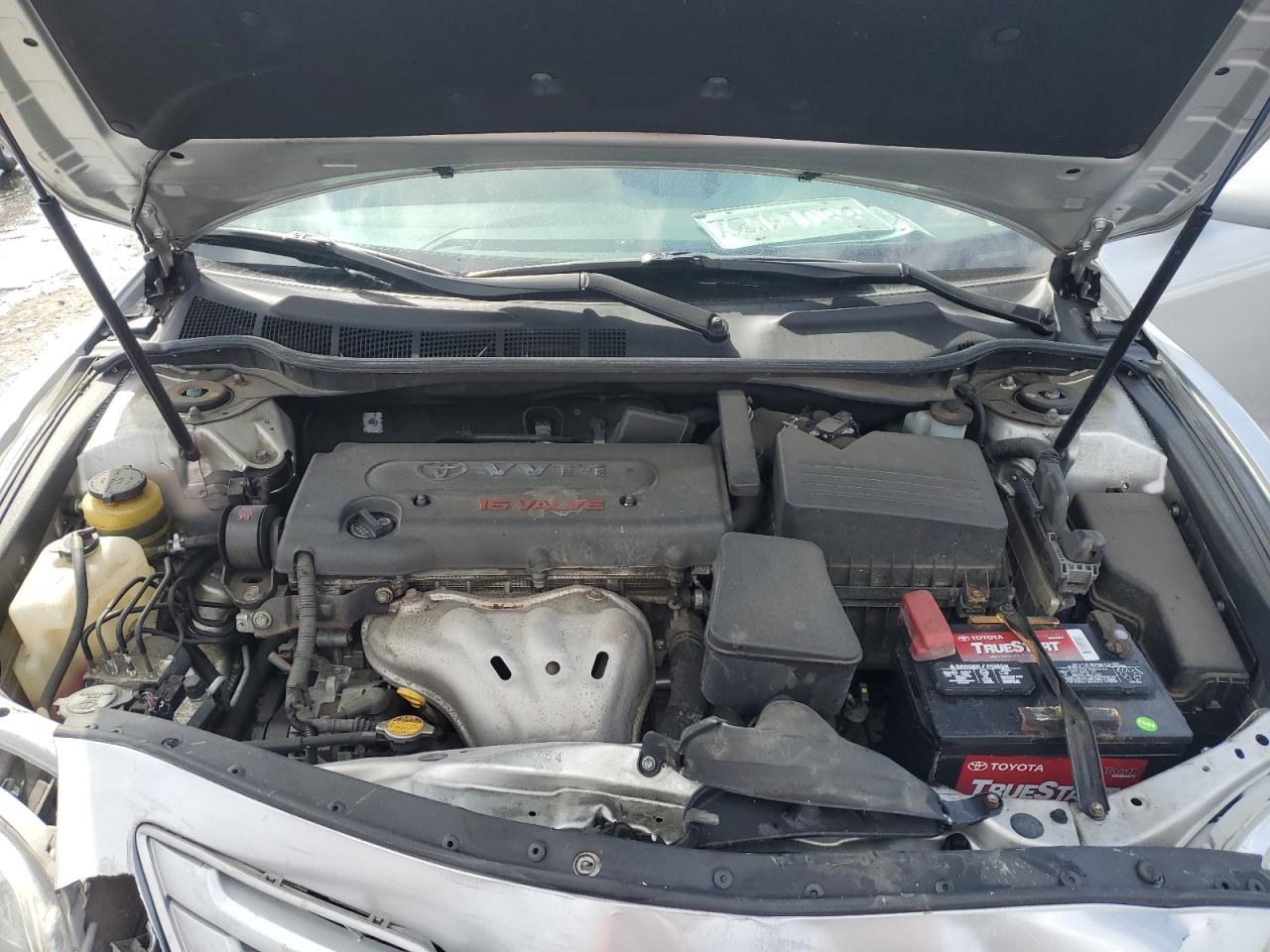 2009 Toyota Camry - Image 13