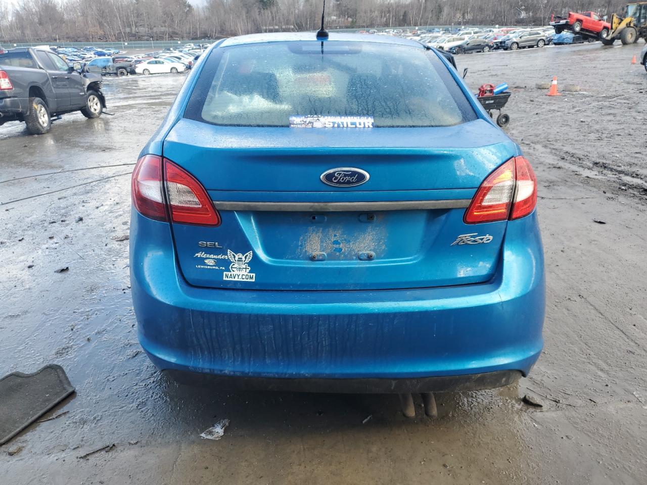 2012 Ford Fiesta - Image 6