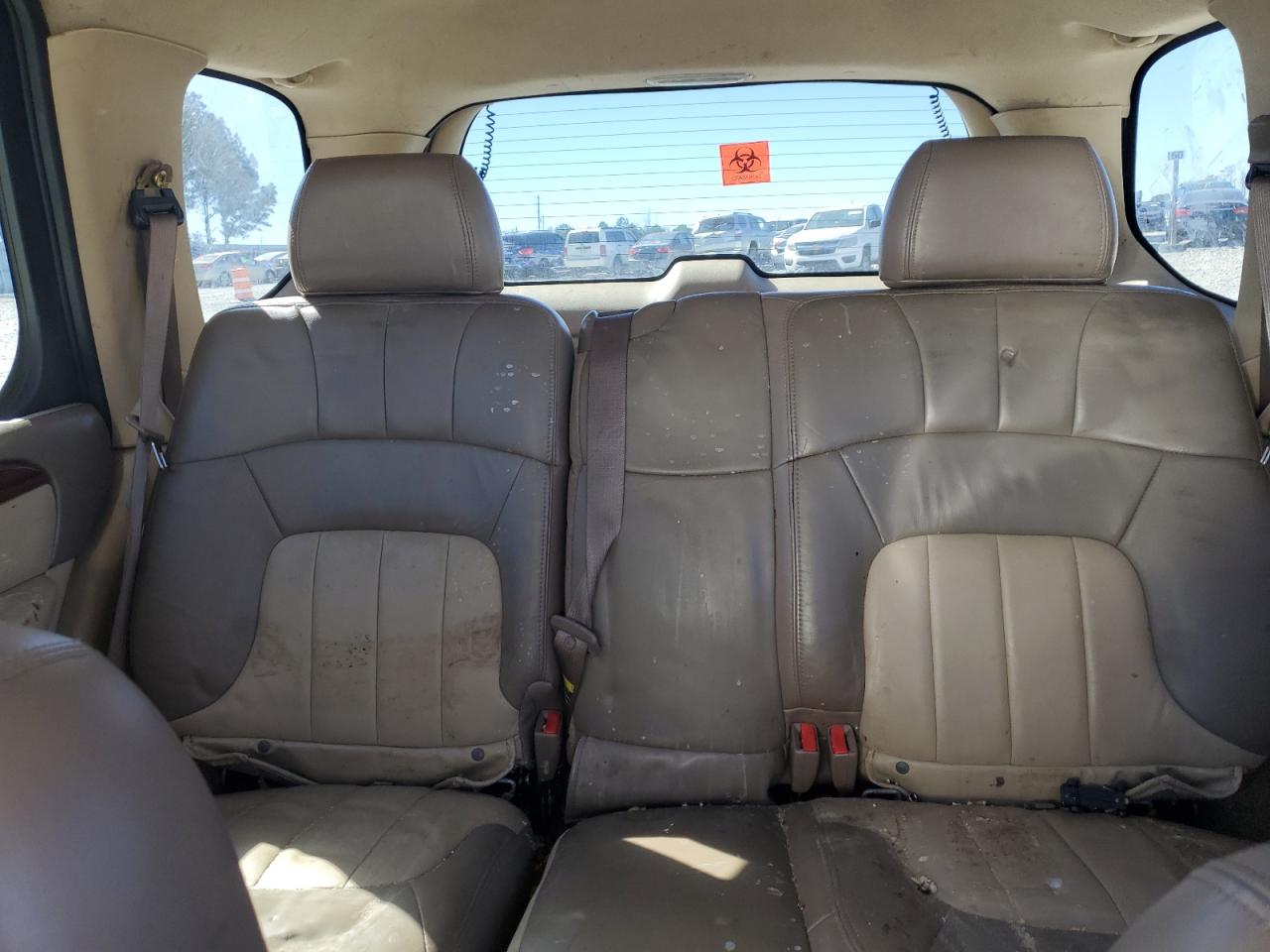 2004 GMC Envoy - Image 10