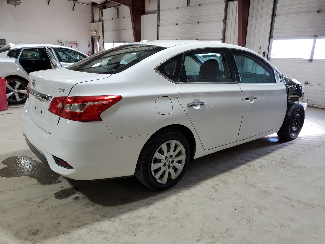 2017 Nissan Sentra - Image 3