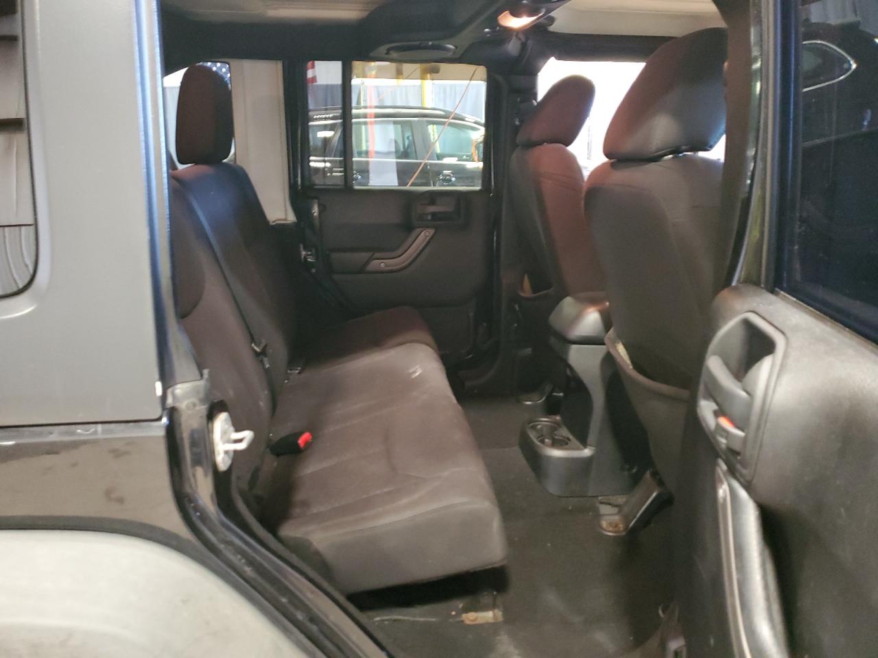 2013 Jeep Wrangler - Image 11